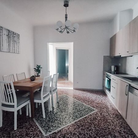 Rodies Apartment Chalkís Dış mekan fotoğraf
